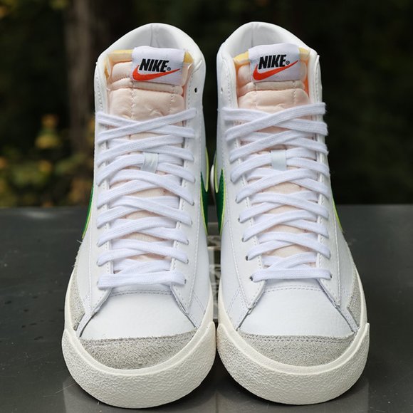 Nike Blazer Mid 77 Vintage White Pine Green Men's Size 9 - Picture 9 of 14